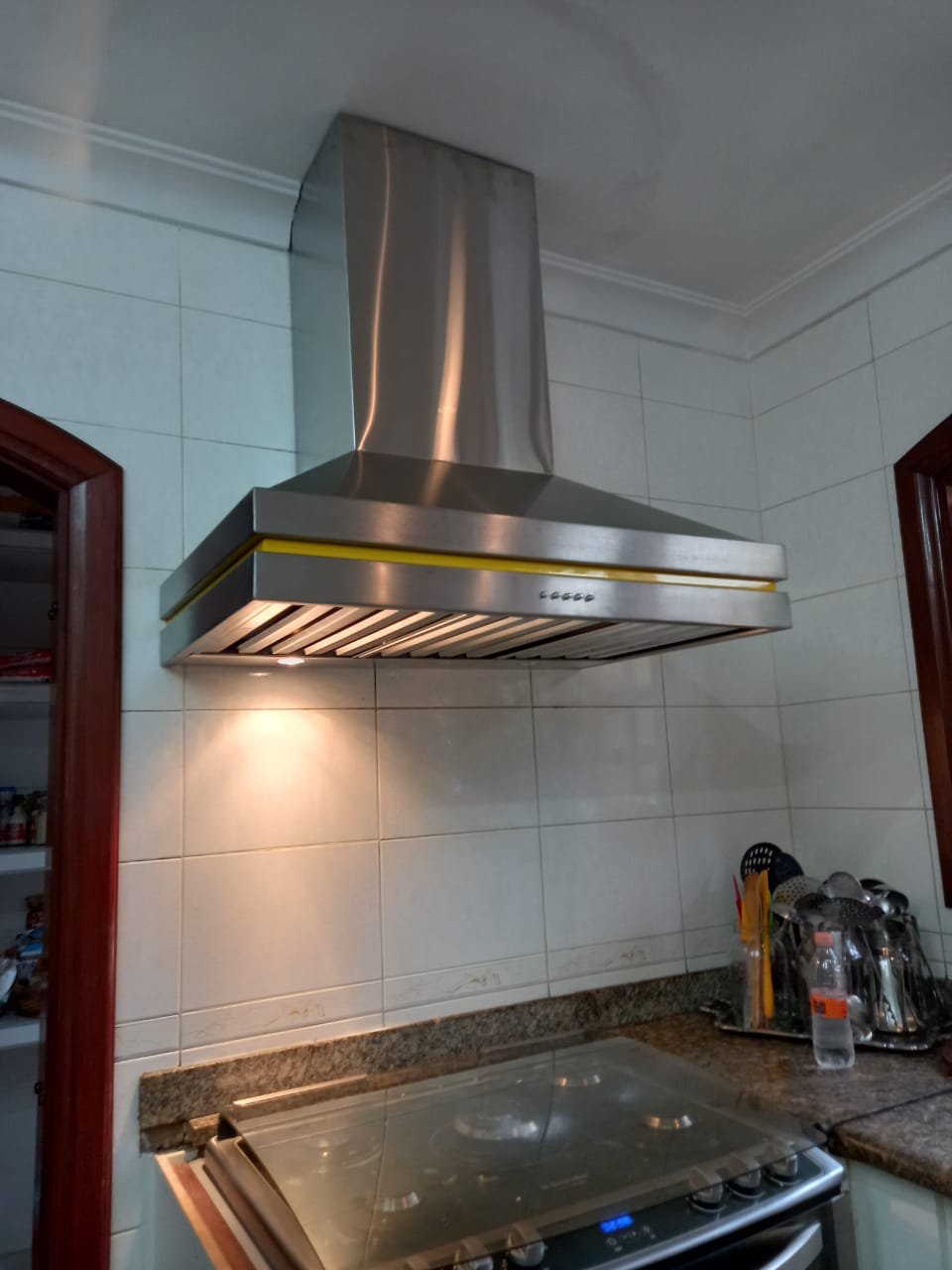 Coifa Faz Diferença? Entenda Como Ela Funciona na Cozinha